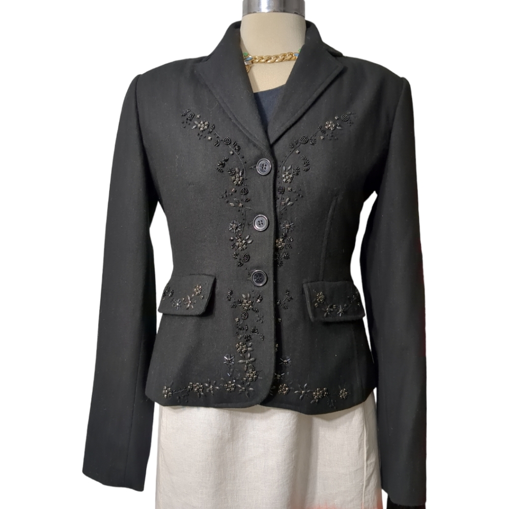 * NEW * NEVADA. Gorgeous Designed Black Beaded Jacket  Size M.
